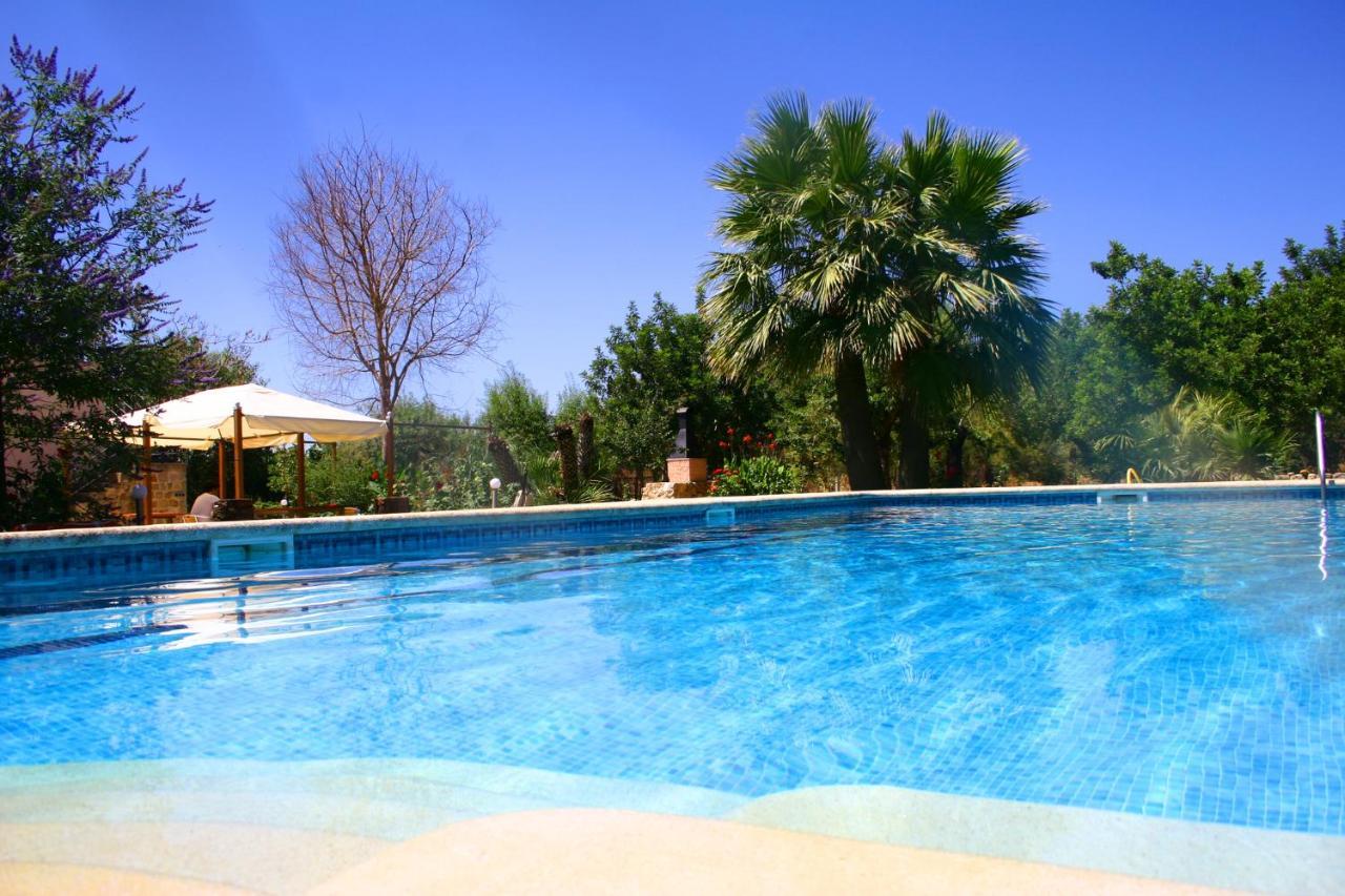 Villa Son Jordi Nou, Beautiful Near Alaro Big Swimming Pool, Bbq Mountain Views 12people *