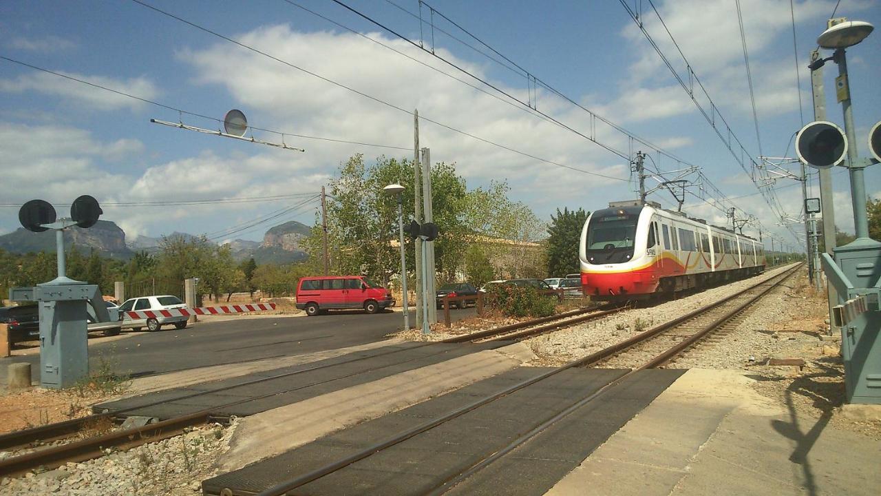 Son Jordi Nou, Beautiful Near Alaro Big Swimming Pool, Bbq Mountain Views 12people * Consell