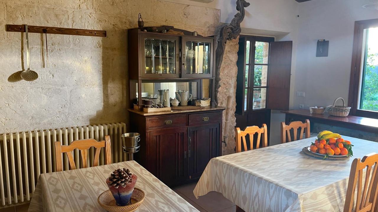 Son Jordi Nou, Beautiful Near Alaro Big Swimming Pool, Bbq Mountain Views 12people * Consell