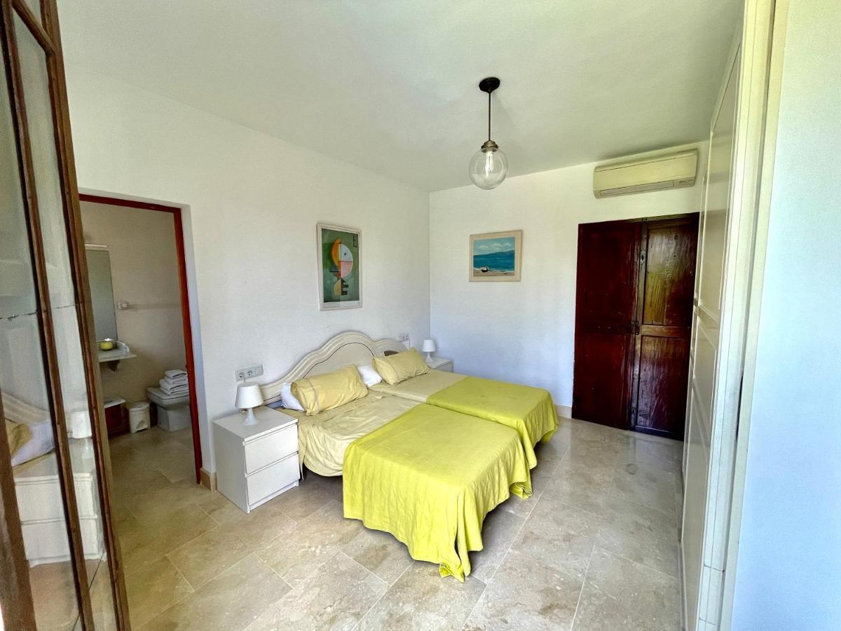 Son Jordi Nou, Beautiful Near Alaro Big Swimming Pool, Bbq Mountain Views 12people Villa