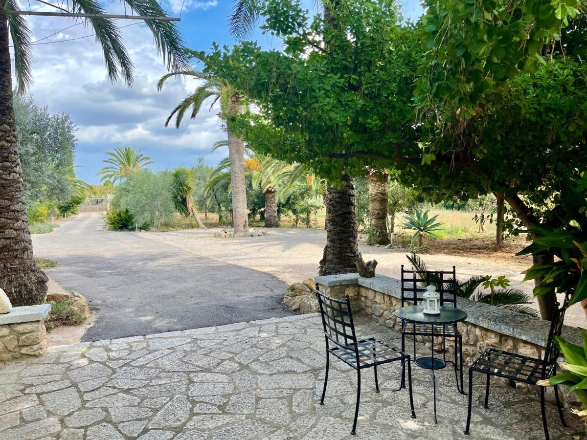 Villa Son Jordi Nou, Beautiful Near Alaro Big Swimming Pool, Bbq Mountain Views 12people
